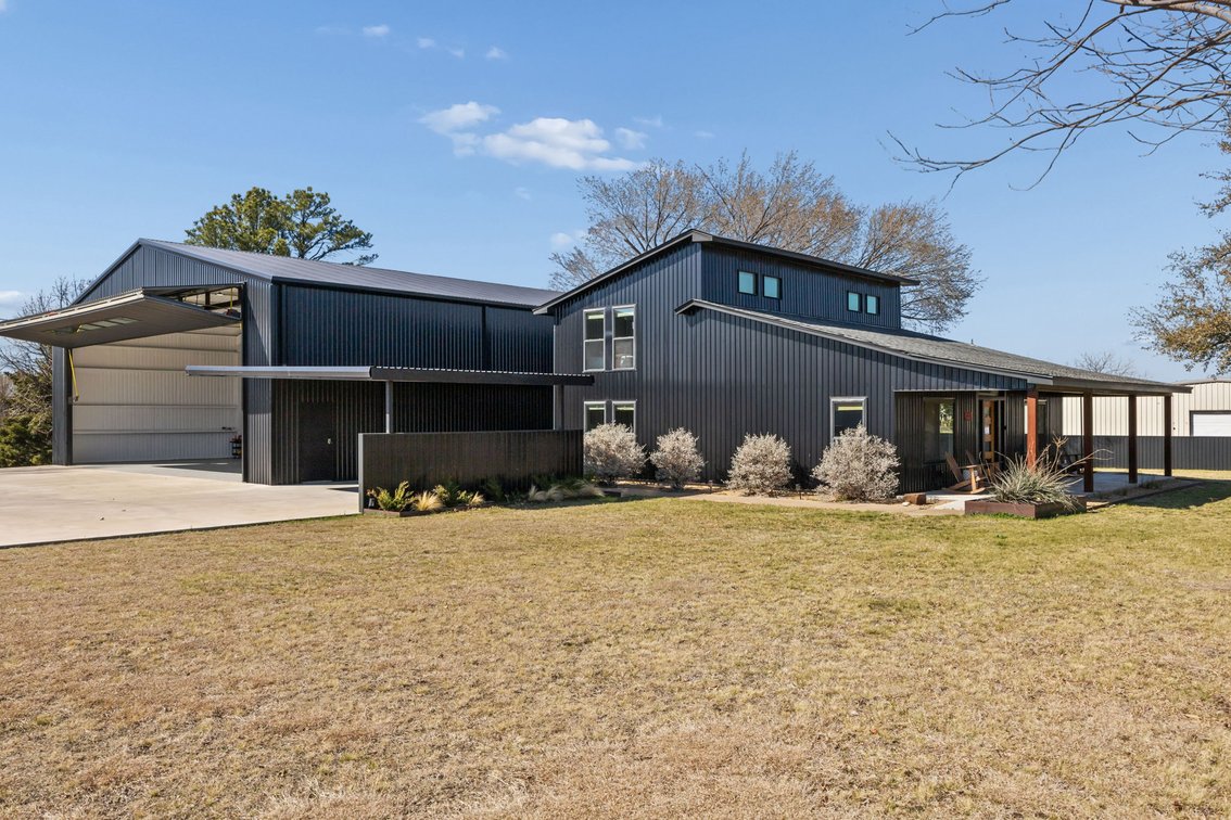 Image for Custom Aviation Home - Near Dallas, Texas