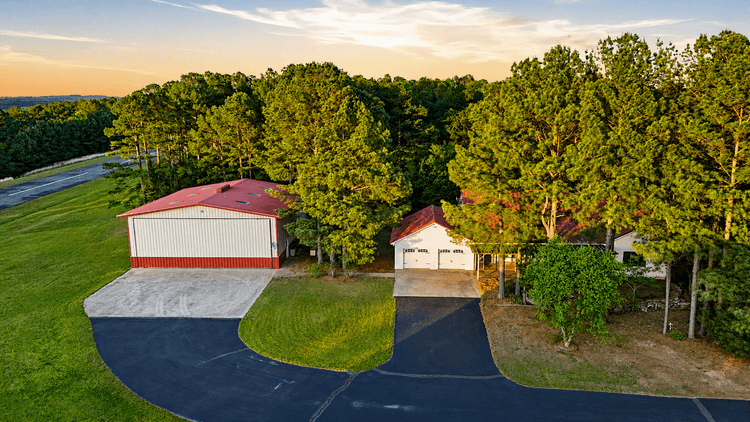 Image for Aviation Home & Hangar – Clinton, Arkansas