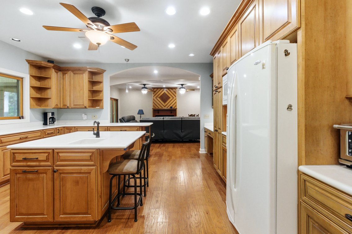 Image for Aviation Home & Hangar – Clinton, Arkansas