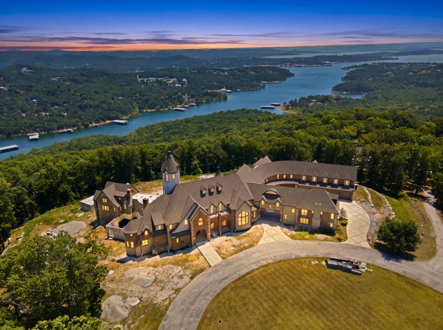 Image for Ozarks Masterpiece: Table Rock Lakefront Home on 104± Acres - Branson West, Missouri