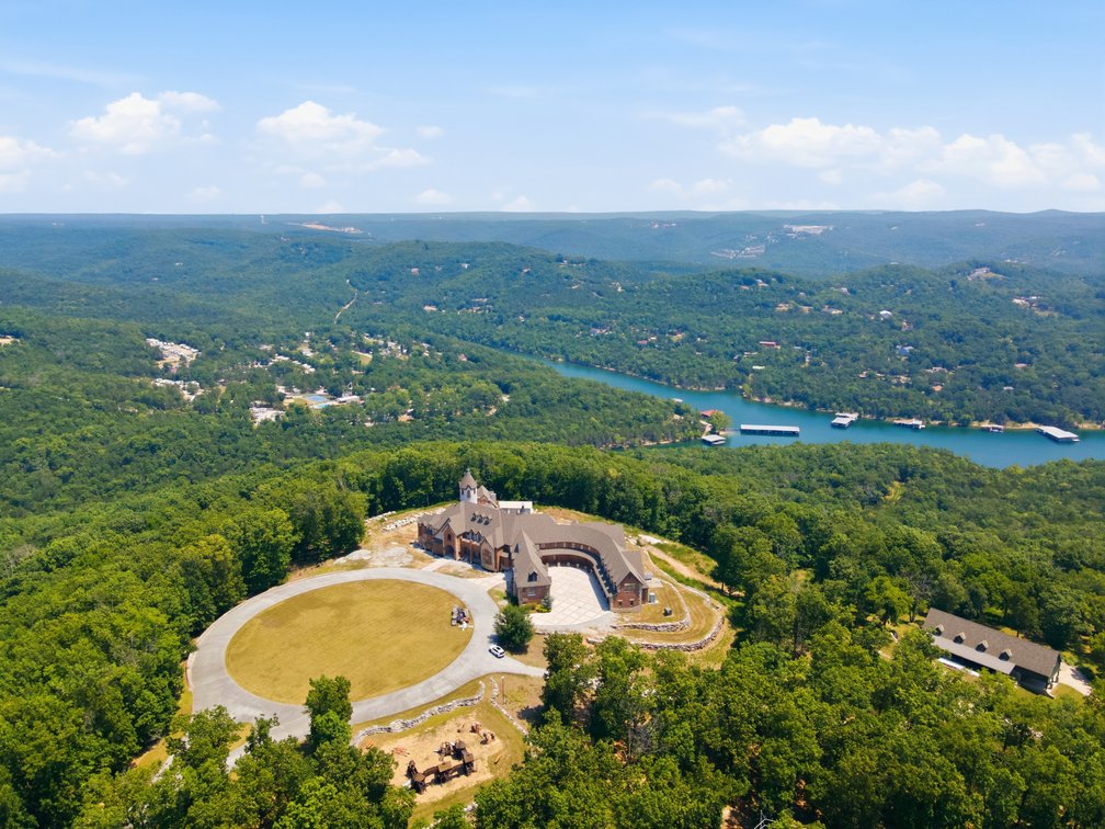 Image for Ozarks Masterpiece: Table Rock Lakefront Home on 104± Acres - Branson West, Missouri