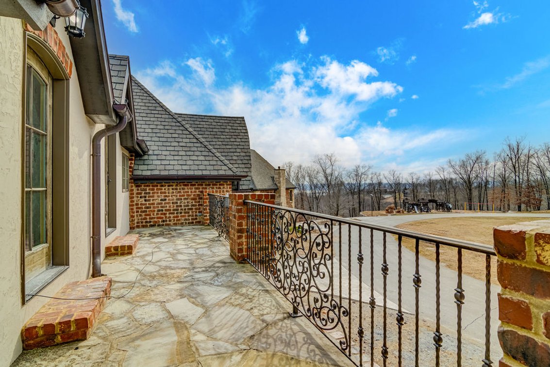 Image for Ozarks Masterpiece: Table Rock Lakefront Home on 104± Acres - Branson West, Missouri
