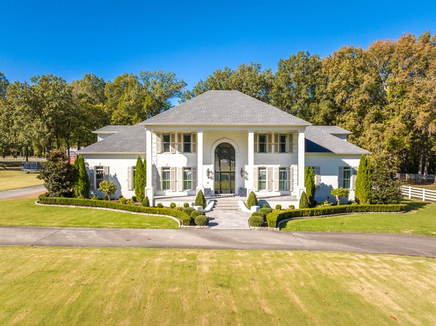 Image for Luxury 20 Acre Estate - Jackson, Tennessee