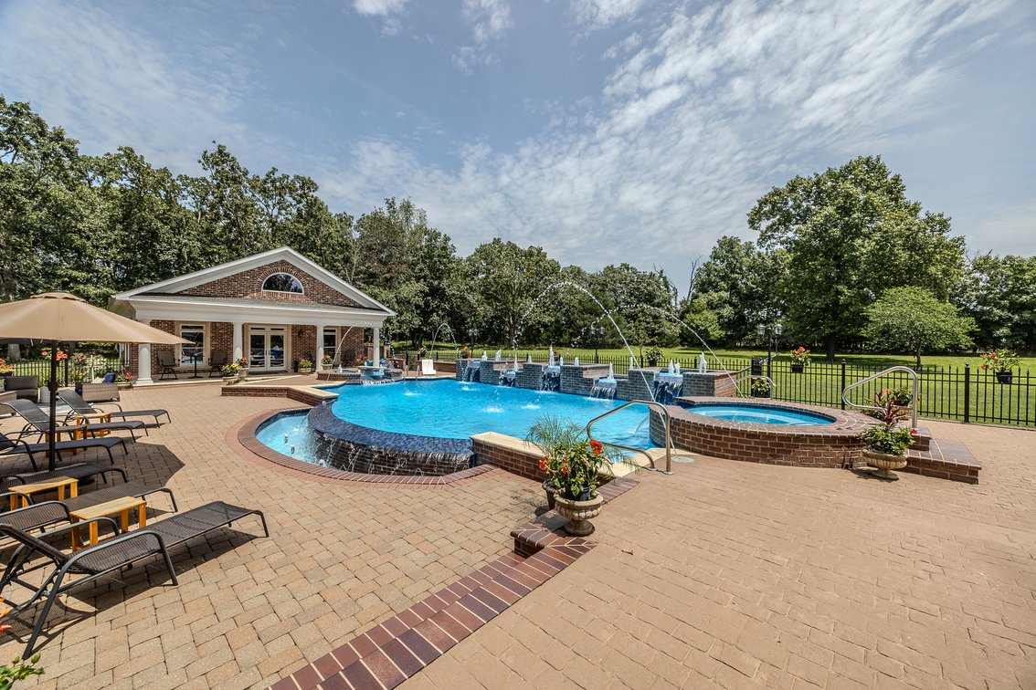 Image for Luxury Home on 6.96± acres  in Lebanon, Missouri