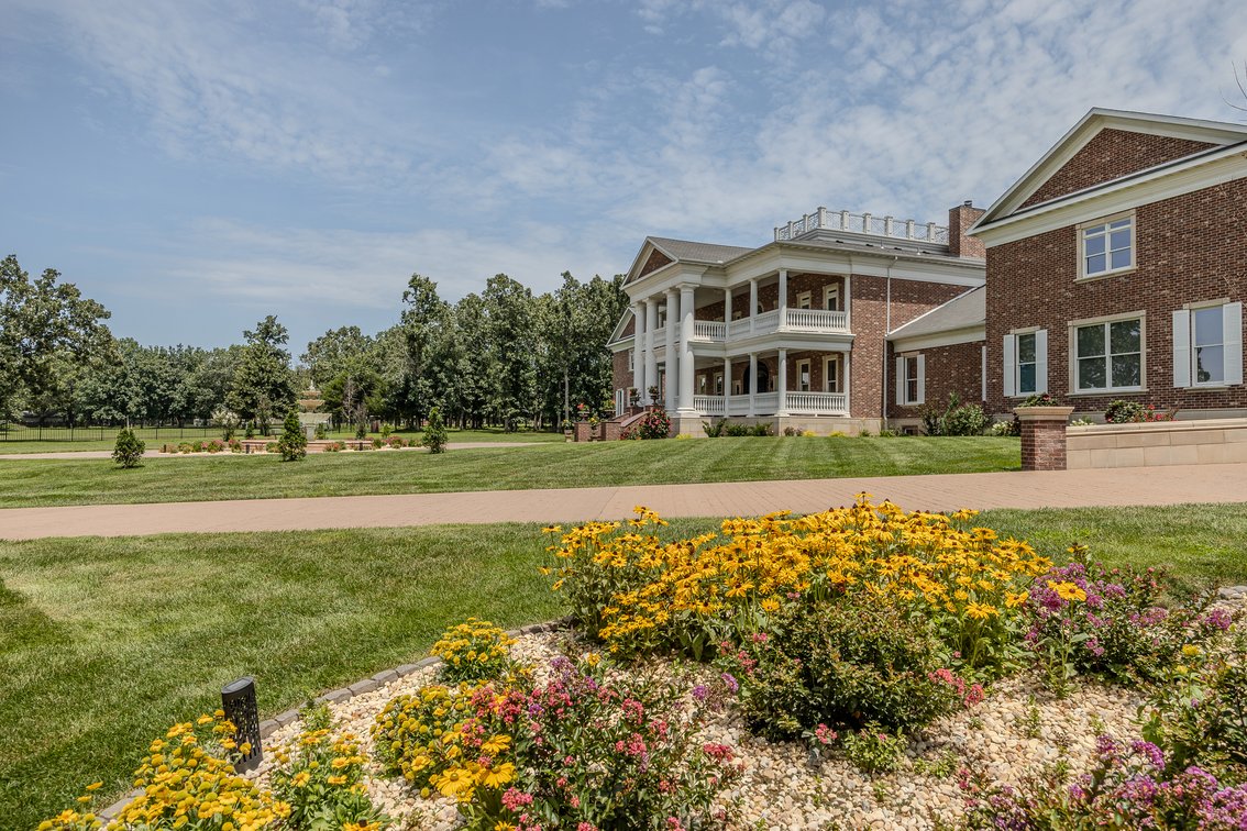 Image for Luxury Home on 6.96± acres  in Lebanon, Missouri