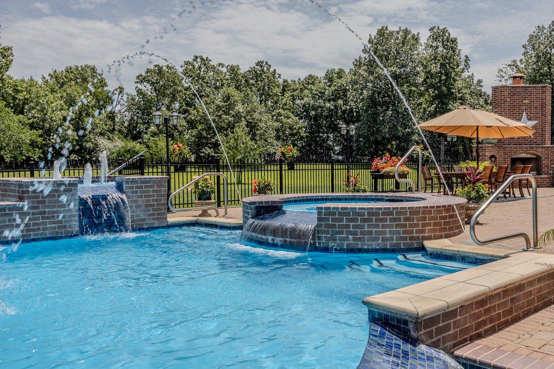 Image for Luxury Home on 6.96± acres  in Lebanon, Missouri