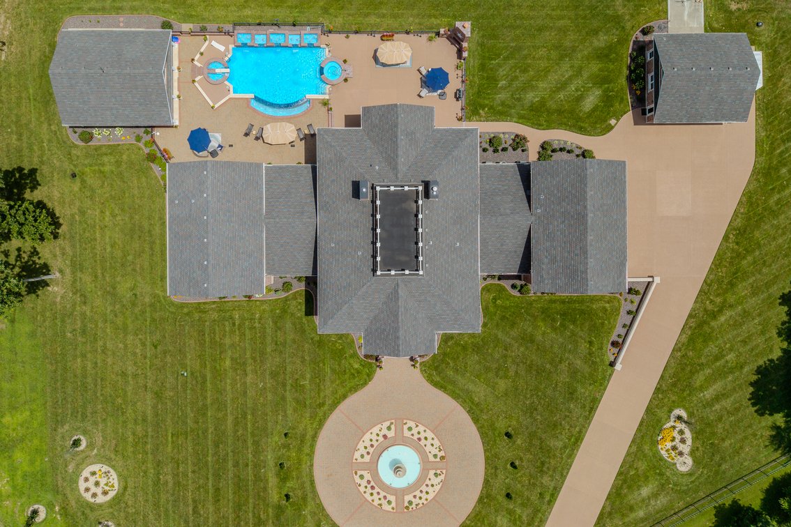 Image for Luxury Home on 6.96± acres  in Lebanon, Missouri