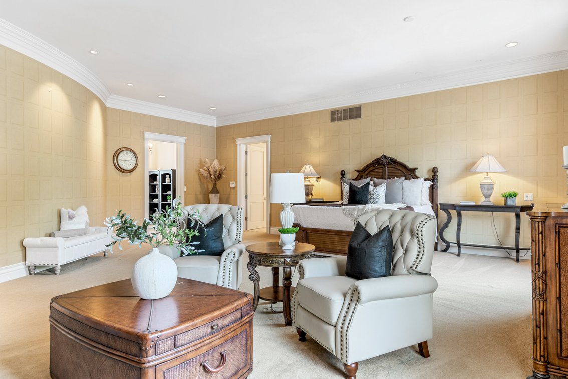 Image for Luxury Home on 6.96± acres  in Lebanon, Missouri