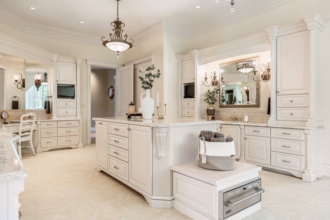 Image for Luxury Home on 6.96± acres  in Lebanon, Missouri