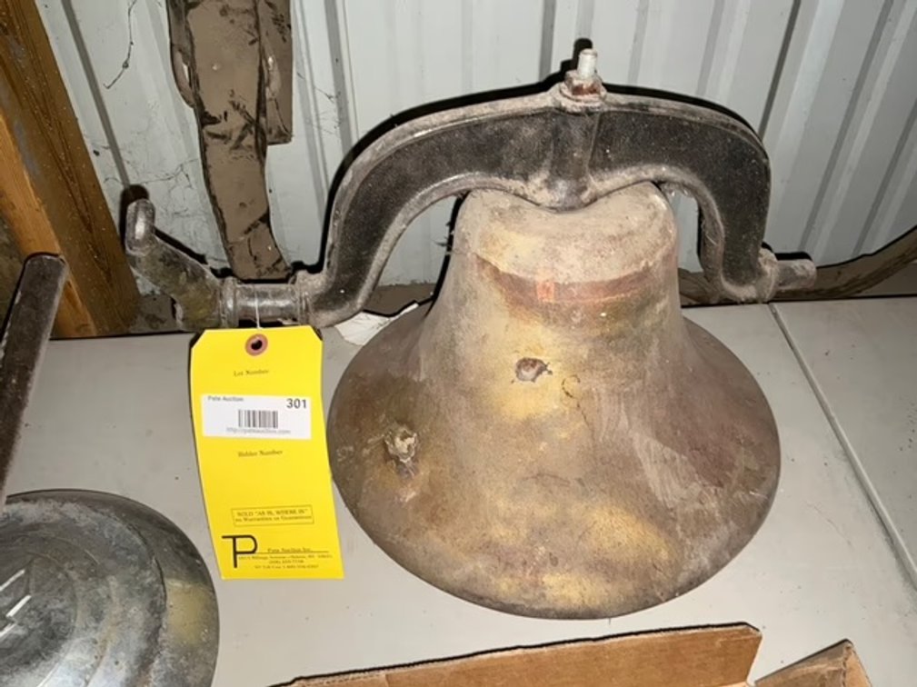 Image for Dick Kelly Living Estate Auction