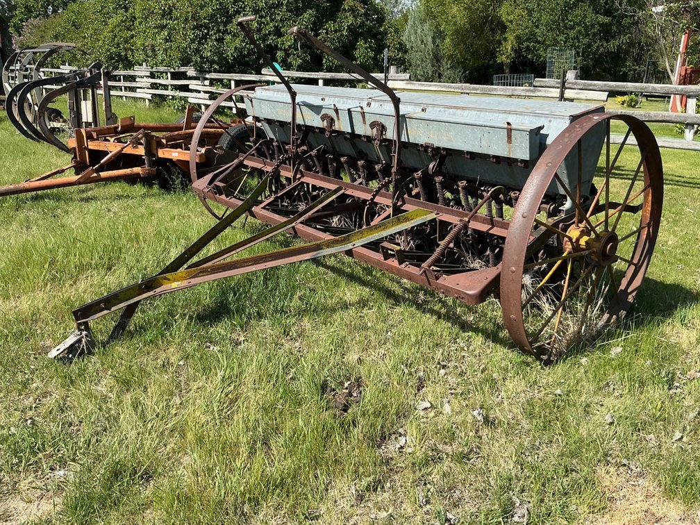 Image for Dick Kelly Living Estate Auction
