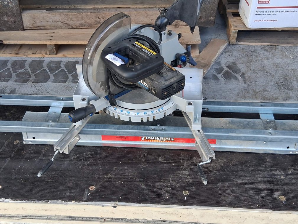 Image for Equipment, Vehicles and Tools Auction
