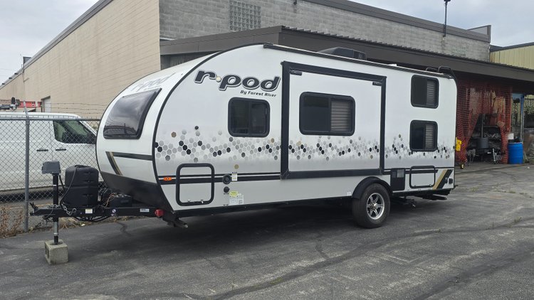 Image for Bank-Repossessed Forest River R-Pod Auction