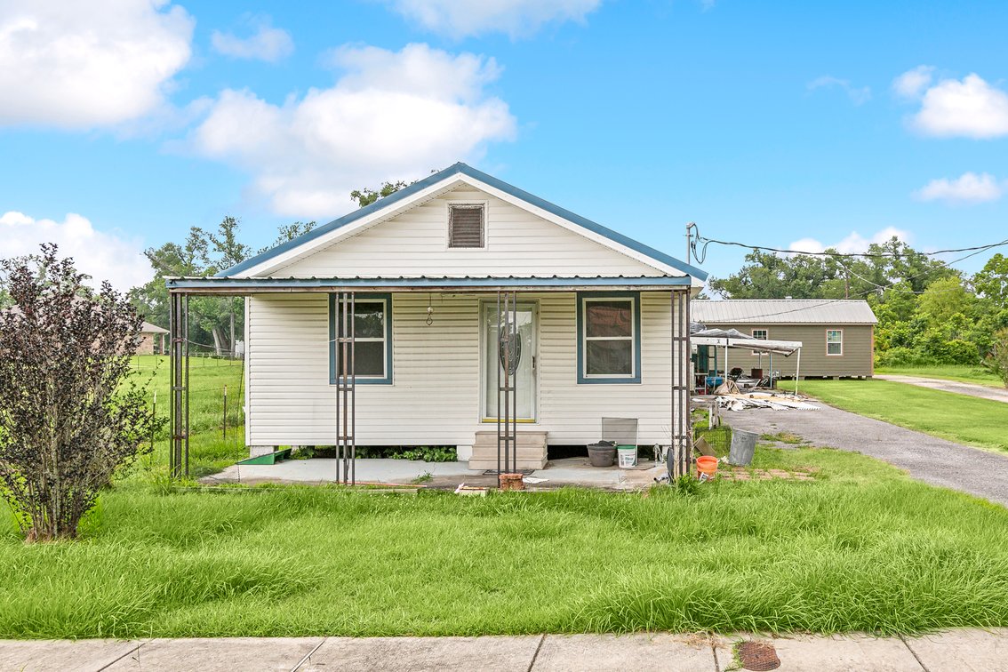 Image for Waggaman/Westwego Home-Needs Work
