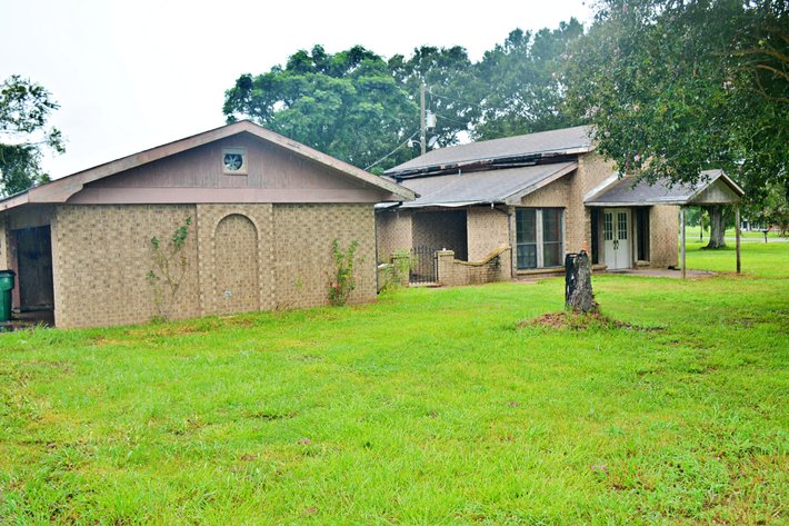 Image for Bank Ordered Online Auction, Eunice, LA