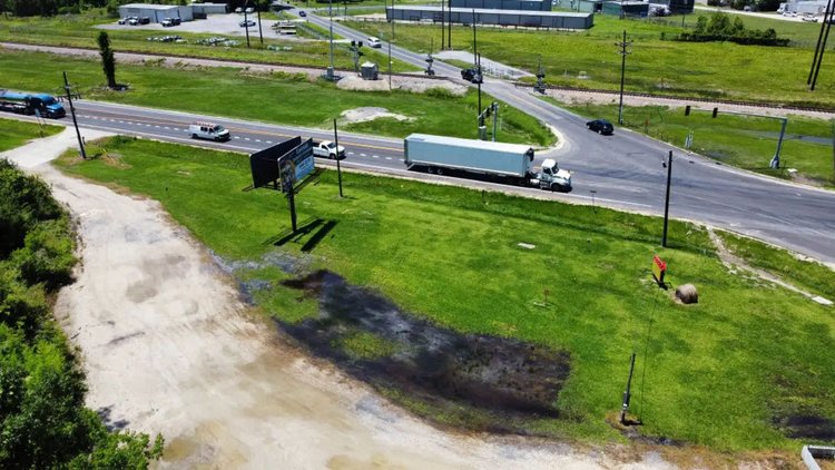 Image for AUCTION RETAIL PAD SITE-HARD CORNER