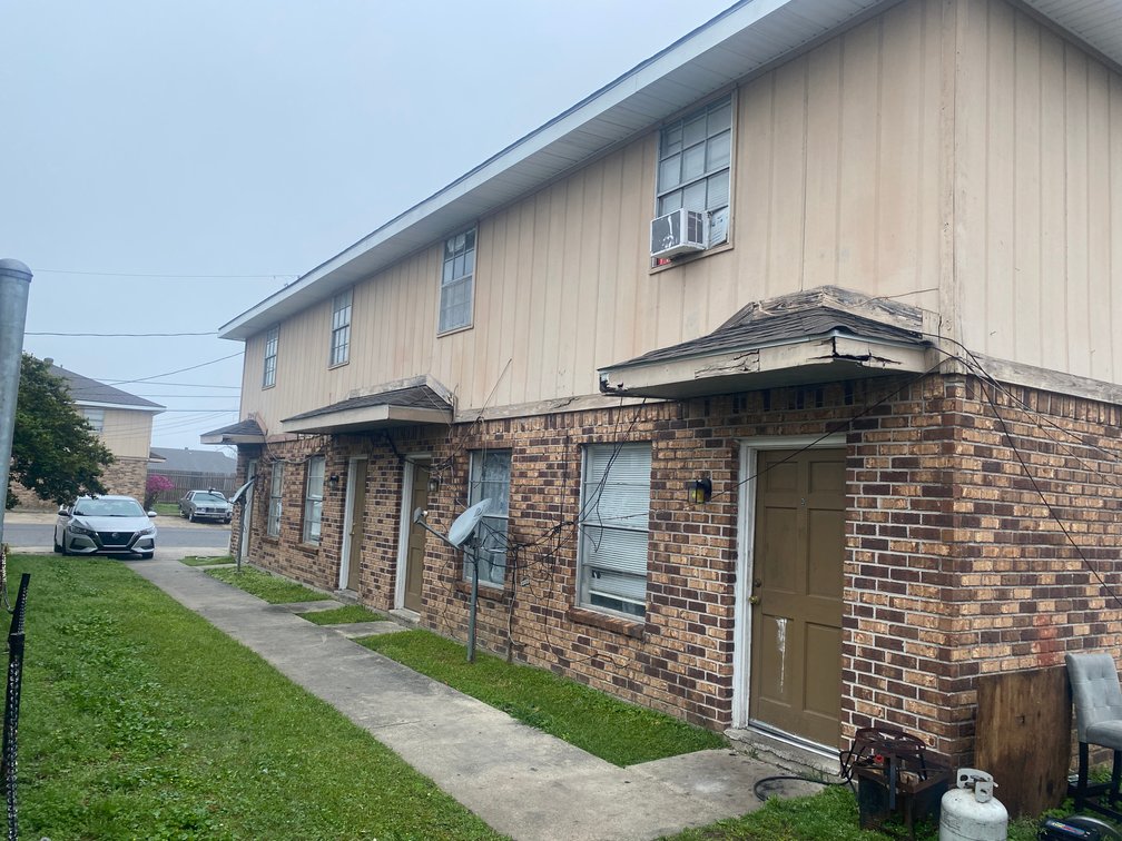 Image for 4 Plex in Laplace - 533 Evangeline Court, Laplace, LA 70068