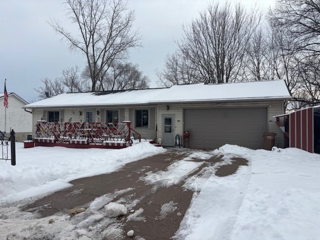 Image for Spacious 4 Bedroom Home on a Large Lot In Mondovi - Buffalo County, WI