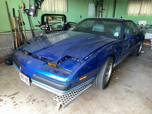 Image for James Heaton Estate - 1987 Pontiac Firebird, 1998 Chevy S10 Pickup, 1999 Excelsior Henderson Motorcycle, 1994 Harley Davidson Motorcycle, John Deere Mower, Tools & More - Pepin, WI