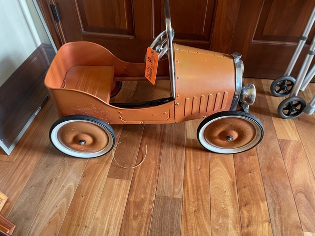 Image for Personal Estate & Household Items, Collectibles, Furniture, & More – Racine, WI