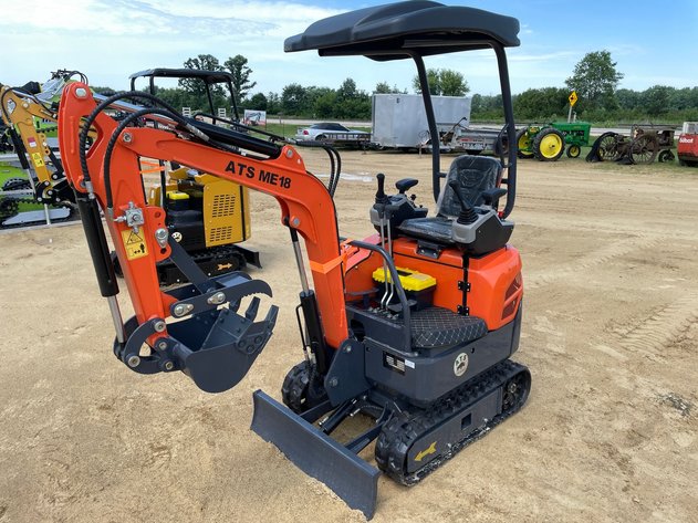 Image for 2 of 2 July 2026 Downing Auction - Attachments & Containers - Downing, WI