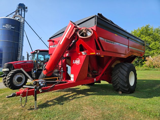Image for Cottor Farms Retirement Auction - Combine, Semi-Trailer & Farm Machinery - Osceola, WI
