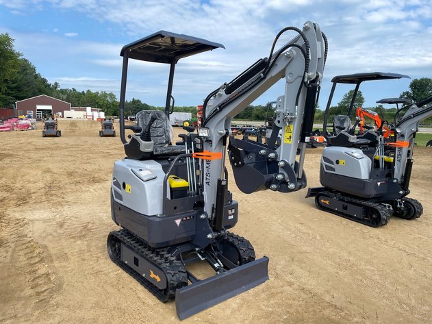 Image for 2 of 2 August 2026 Downing Auction - Attachments & Containers - Downing, WI