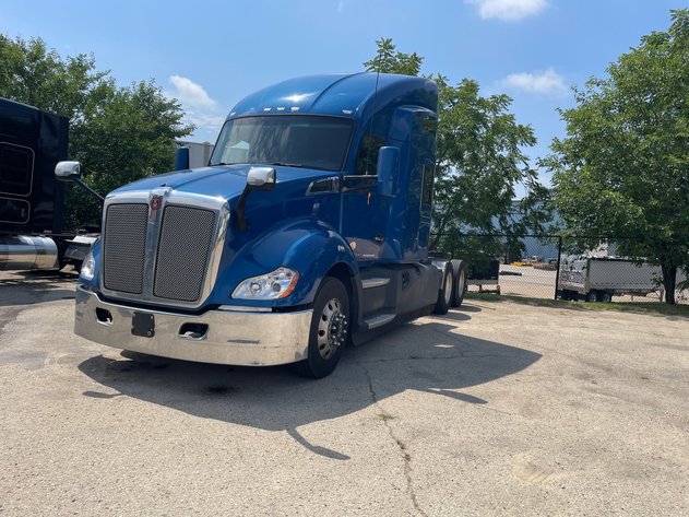 Image for Semi Truck Fleet Replacement Auction - Late Model, Low Mileage, Semi Tractors – Stoughton, WI