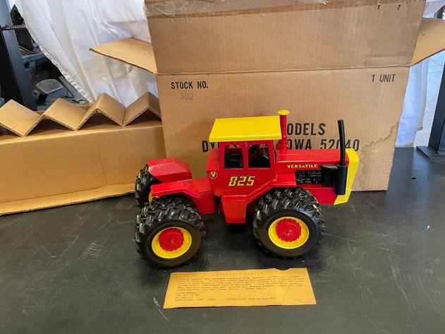 Image for 2 of 2 Farm Toy & Memorabilia Dispersal Auction - Las Cruces, NM