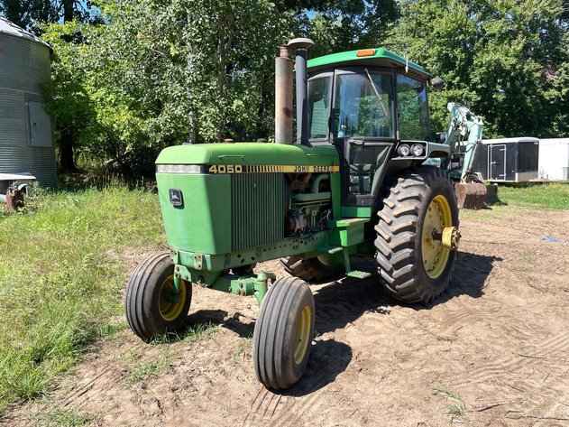 Image for Pat Davis Estate Phase One Agriculture Equipment - Stacy, MN