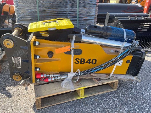 Image for 3 of 6 October 2026 Outdoor Items - Neenah, WI