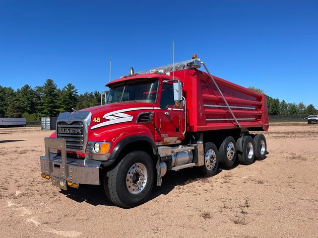 Image for LIVE/ONLINE Fall 2026 Nitke R1 - Heavy Trucks, Trailers, Vehicles - Kronenwetter, WI