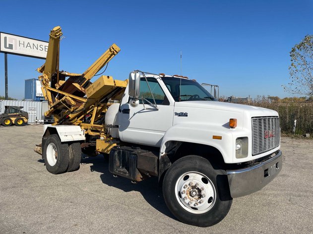 Image for 1 of 6 November 2026 Auto, Farm, Recreational Vehicles, Lawn & Garden - Neenah, WI
