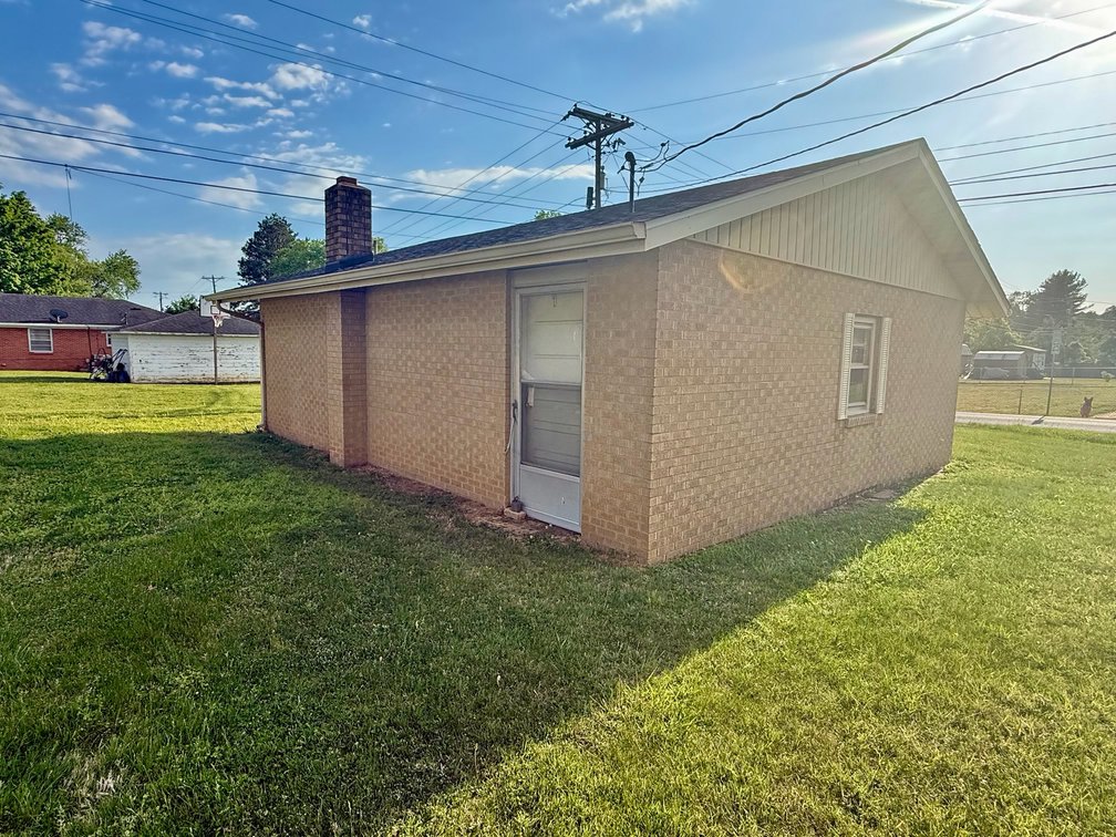 Image for 300 Third Street Auction