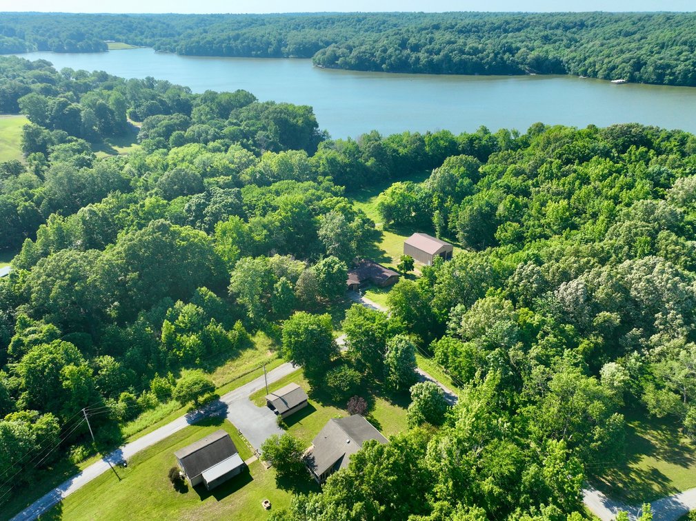 Image for 272 Major Wallace Rd. Auction