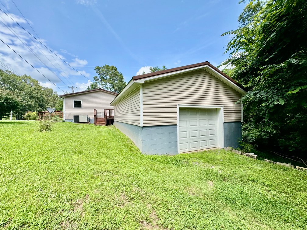 Image for 104 Blue Springs Blvd. Cadiz, KY 42211 Auction