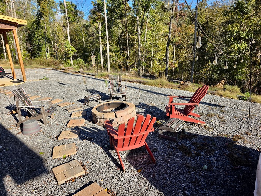 Image for Private Escape Near Lake Barkley Auction