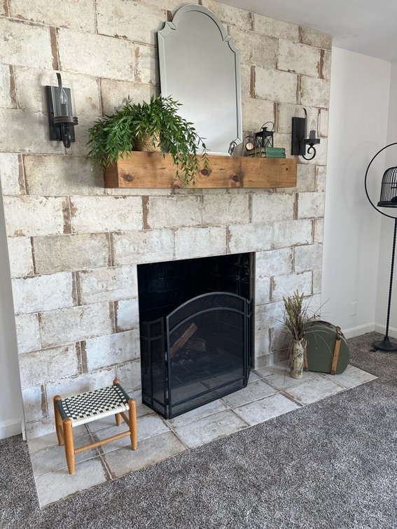 Image for Contemporary with Vintage Flair: Auction in Hunting Creek