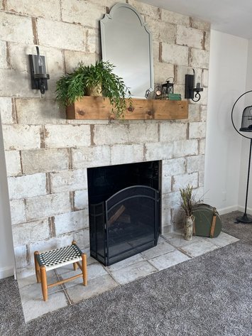 Image for Contemporary with Vintage Flair: Auction in Hunting Creek