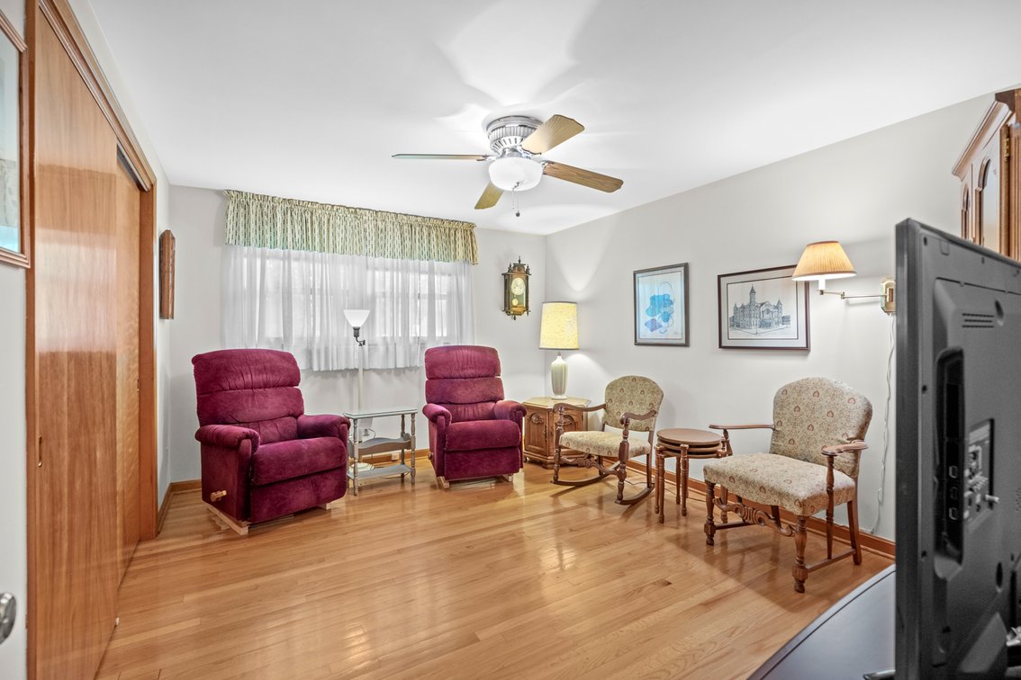 Image for Absolute Real Estate Auction off Newburg Rd.