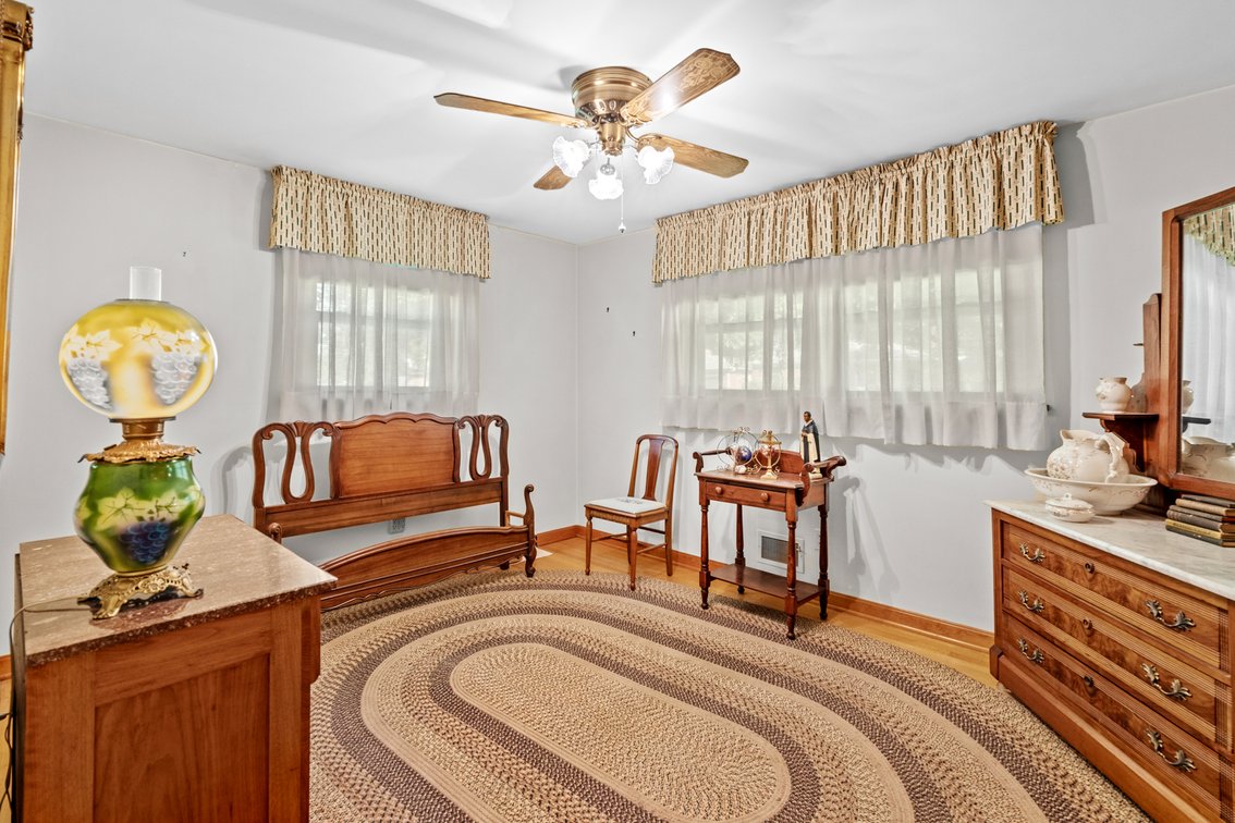 Image for Absolute Real Estate Auction off Newburg Rd.
