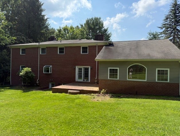 Image for ONLINE ONLY REAL ESTATE COLONIAL HOME ON 3.7 ACRES (+/-) MARION, VA
