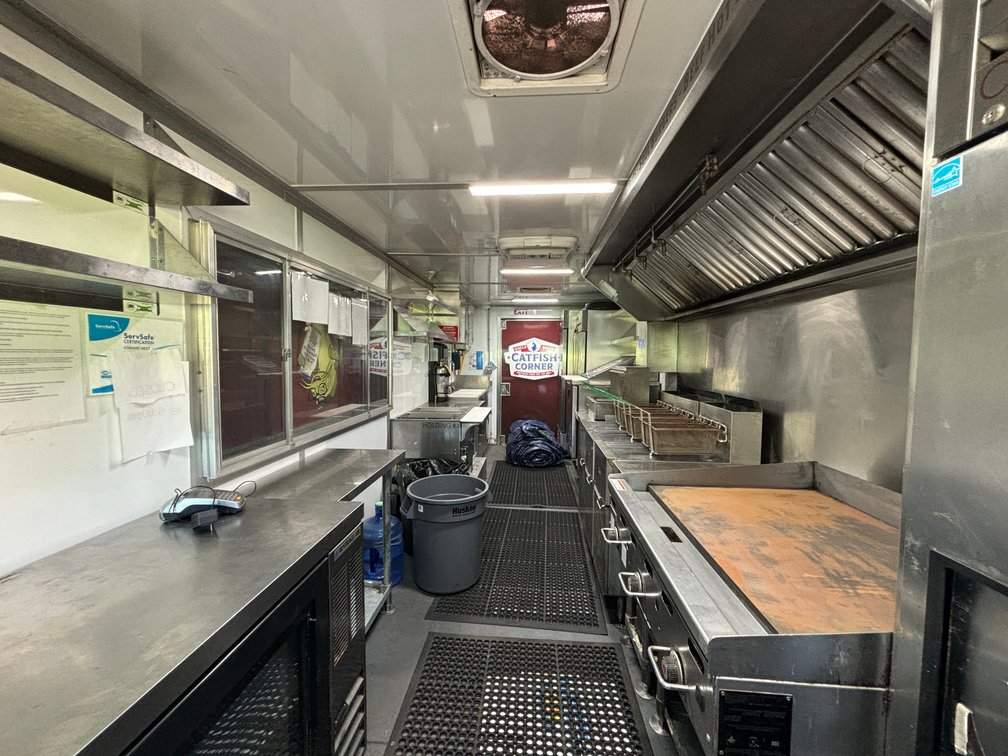 Image for 2018 Ford F-59 Step Van Food Truck