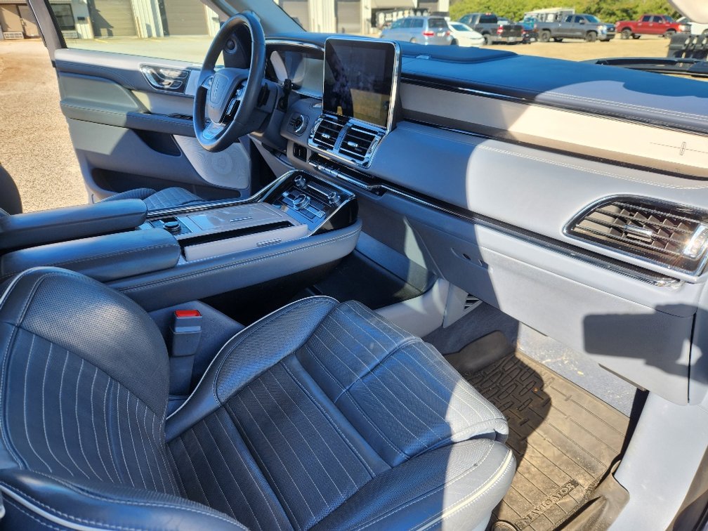 Image for 2019 Lincoln Navigator