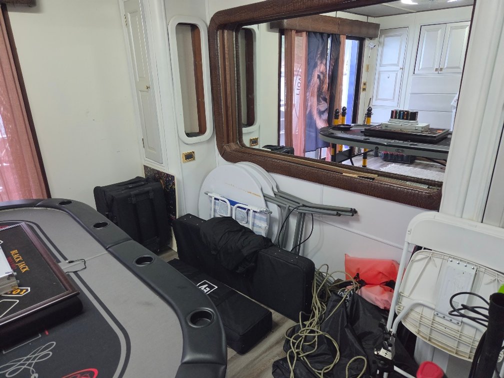 Image for 1998 Stardust 16' x 86' Houseboat