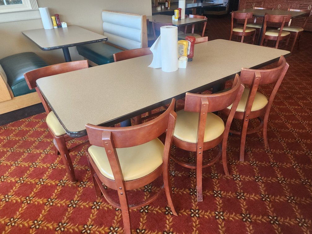 Image for Former Daniels Steakhouse Restaurant in North Georgia