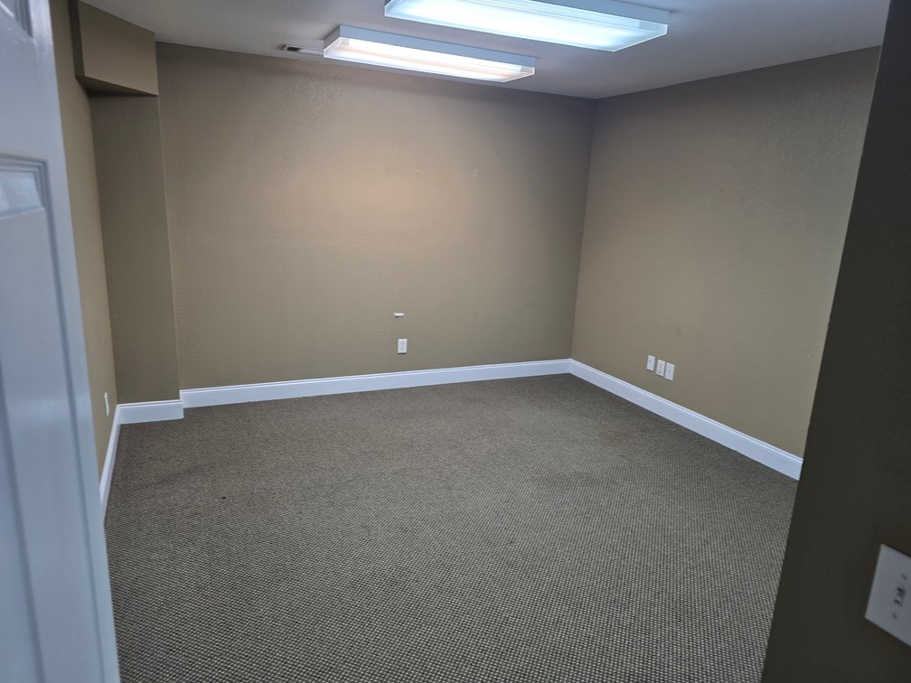 Image for Commercial Multi-Suite Office Building in Cornelia, GA