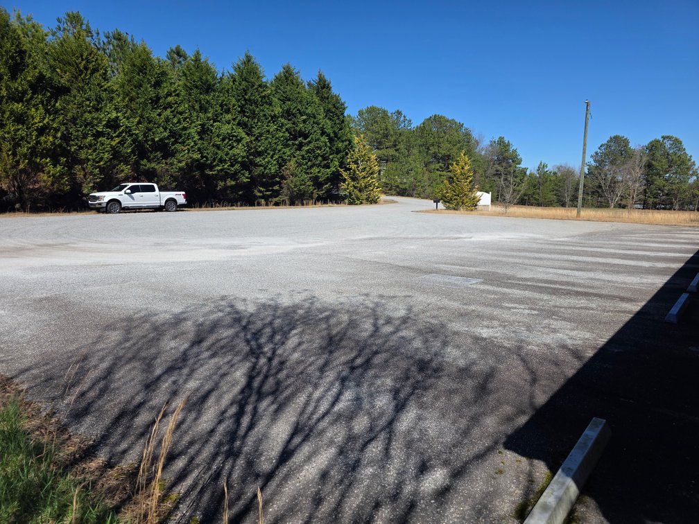 Image for Commercial Multi-Suite Office Building in Cornelia, GA