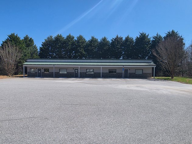 Image for Commercial Multi-Suite Office Building in Cornelia, GA