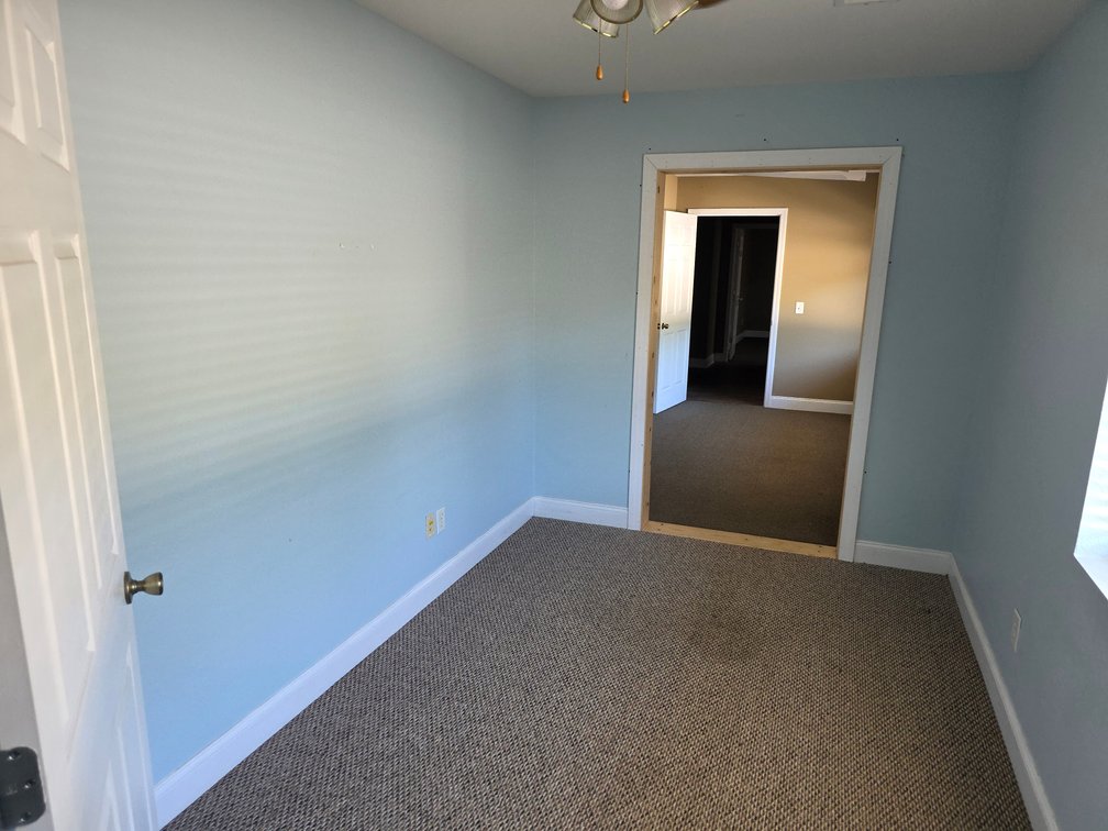 Image for Commercial Multi-Suite Office Building in Cornelia, GA